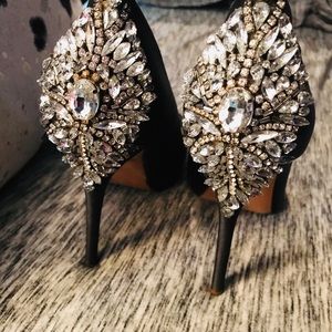 Badgley Mischka, Heels
